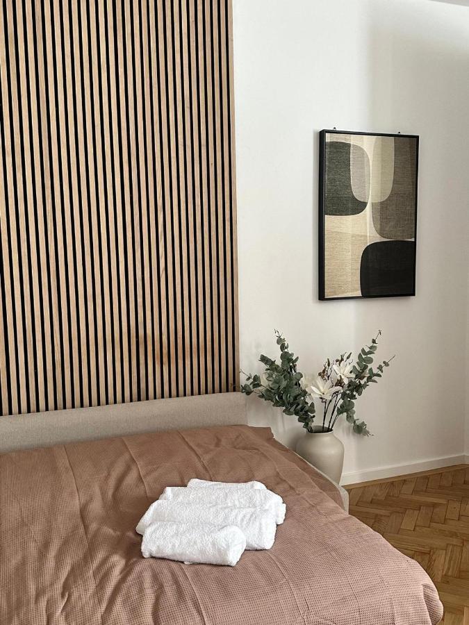 Designer Apartment Near Main Station فيينا المظهر الخارجي الصورة
